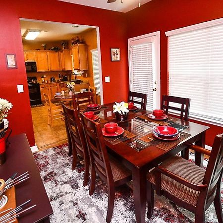 4 - Bed Home With Cali King Bed, 12 Mins To Dtwn Atlanta Exterior foto