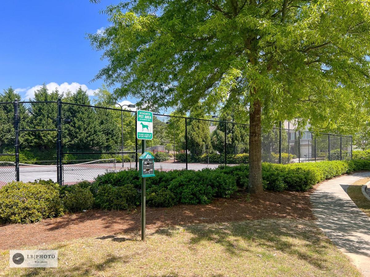 4 - Bed Home With Cali King Bed, 12 Mins To Dtwn Atlanta Exterior foto