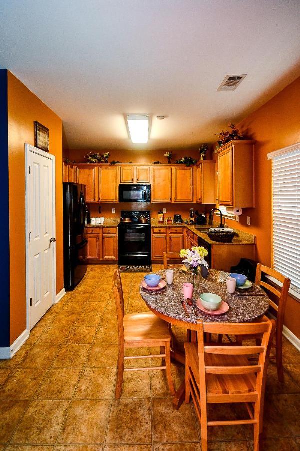 4 - Bed Home With Cali King Bed, 12 Mins To Dtwn Atlanta Exterior foto