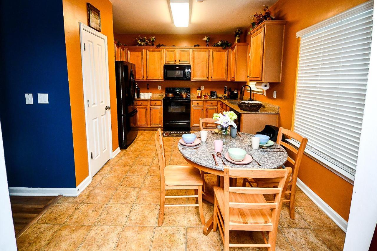4 - Bed Home With Cali King Bed, 12 Mins To Dtwn Atlanta Exterior foto